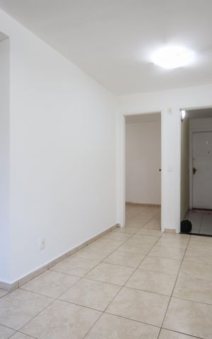 Apartamento para alugar com 65m², 3 quartos e 1 vaga Apartamento para alugar com 65m², 3 quartos e 1 vagaSala