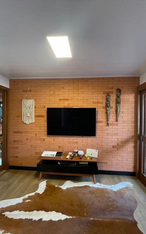 Casa à venda com 296m², 2 quartos e 2 vagas
