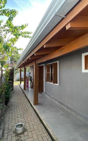 Casa à venda com 296m², 2 quartos e 2 vagas