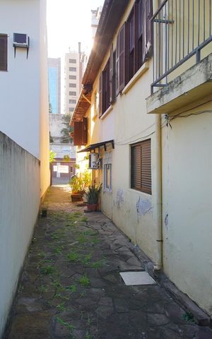 Casa à venda com 160m², 4 quartos e 2 vagasGaragem