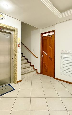 Apartamento para alugar com 47m², 1 quarto e 1 vagaHall de entrada