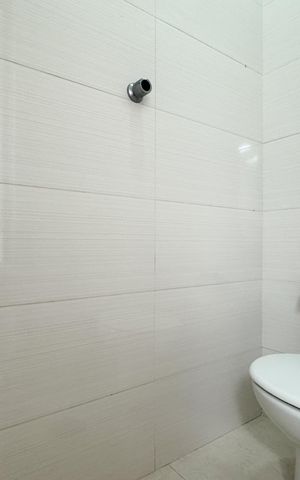 Casa à venda com 104m², 3 quartos e 2 vagas Casa à venda com 104m², 3 quartos e 2 vagasLavabo