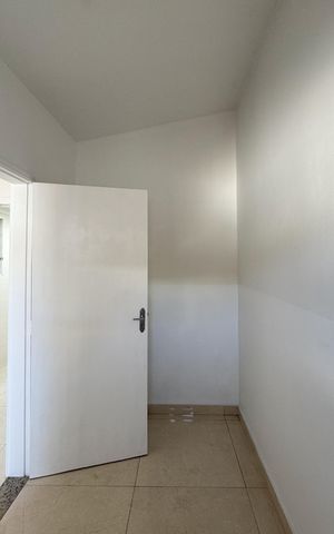 Casa à venda com 104m², 3 quartos e 2 vagas Casa à venda com 104m², 3 quartos e 2 vagasQuarto de Serviço