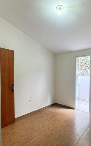 Casa à venda com 104m², 3 quartos e 2 vagas Casa à venda com 104m², 3 quartos e 2 vagasQuarto 2