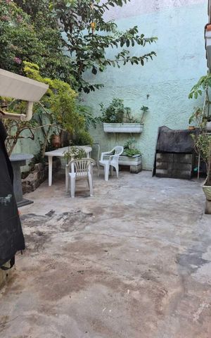 Casa para alugar com 70m², 2 quartos e sem vaga Casa para alugar com 70m², 2 quartos e sem vagaÁrea externa