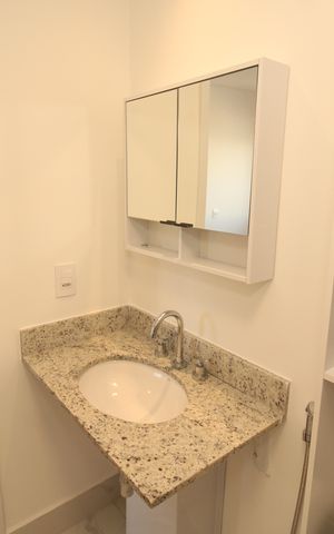 Apartamento para alugar com 40m², 2 quartos e sem vagaBanheiro