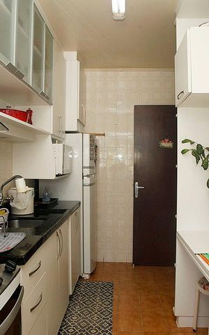 Apartamento à venda com 139m², 2 quartos e 1 vagaCozinha + Área de Serviço