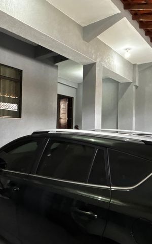 Casa à venda com 320m², 3 quartos e 3 vagas Casa à venda com 320m², 3 quartos e 3 vagasGaragem