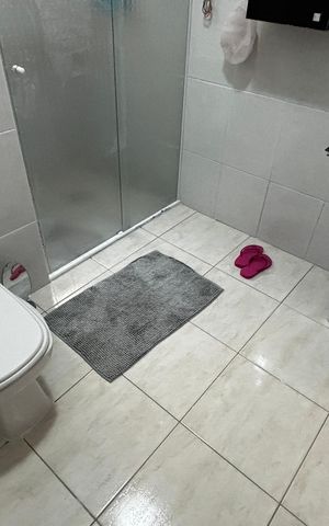 Casa à venda com 320m², 3 quartos e 3 vagas Casa à venda com 320m², 3 quartos e 3 vagasBanheiro