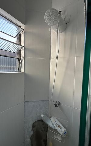 Casa à venda com 320m², 3 quartos e 3 vagas Casa à venda com 320m², 3 quartos e 3 vagasBanheiro