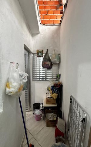 Casa à venda com 320m², 3 quartos e 3 vagas Casa à venda com 320m², 3 quartos e 3 vagasÁrea de Serviço