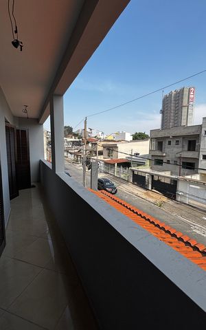 Casa à venda com 320m², 3 quartos e 3 vagas Casa à venda com 320m², 3 quartos e 3 vagasQuarto 1 Varanda