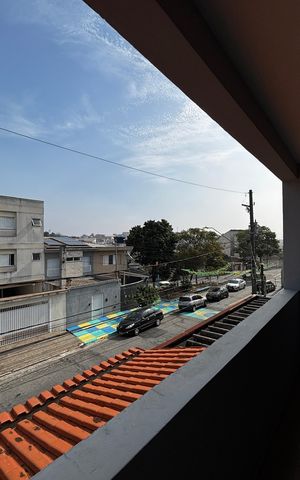 Casa à venda com 320m², 3 quartos e 3 vagas Casa à venda com 320m², 3 quartos e 3 vagasQuarto 1 Varanda