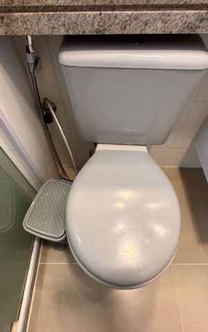 Apartamento à venda com 80m², 3 quartos e 2 vagasSuíte 1 - Banheiro