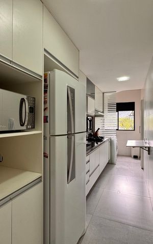 Apartamento à venda com 80m², 3 quartos e 2 vagasCozinha e Área de Serviço