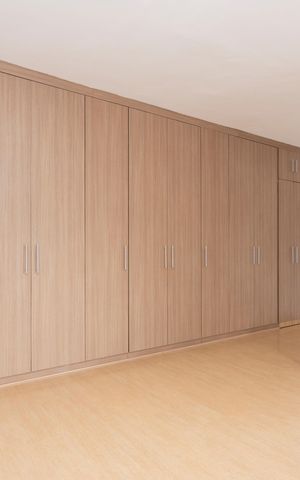 Casa à venda com 345m², 5 quartos e 2 vagasQuarto 4