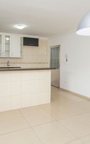 Casa à venda com 345m², 5 quartos e 2 vagasCopa