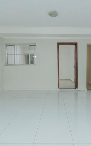 Casa à venda com 345m², 5 quartos e 2 vagasGaragem