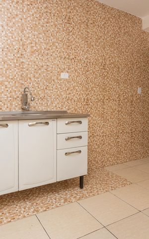 Casa à venda com 345m², 5 quartos e 2 vagasCasa 2 - Cozinha