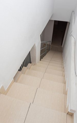 Casa à venda com 345m², 5 quartos e 2 vagasCorredor