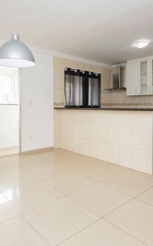 Casa à venda com 345m², 5 quartos e 2 vagasCopa