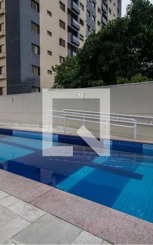 Apartamento à venda com 122m², 3 quartos e 2 vagas Apartamento à venda com 122m², 3 quartos e 2 vagasPiscina