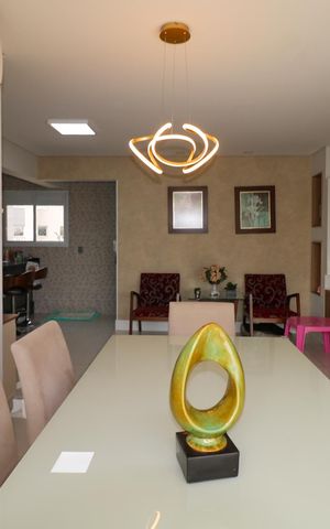 Apartamento à venda com 122m², 3 quartos e 2 vagas Apartamento à venda com 122m², 3 quartos e 2 vagasVaranda Gourmet