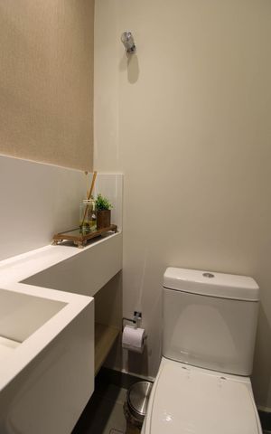 Apartamento à venda com 77m², 2 quartos e 2 vagas Apartamento à venda com 77m², 2 quartos e 2 vagasLavabo