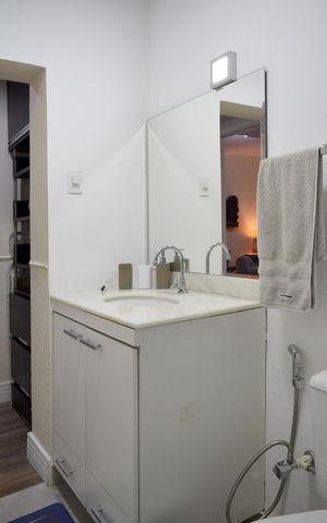 Apartamento para alugar com 50m², 1 quarto e sem vagaBanheiro