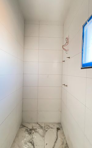 Apartamento à venda com 77m², 2 quartos e 1 vaga Apartamento à venda com 77m², 2 quartos e 1 vagaBanheiro 1
