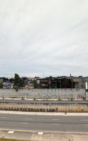 Apartamento para alugar com 65m², 2 quartos e 1 vaga Apartamento para alugar com 65m², 2 quartos e 1 vagaVista - Sala