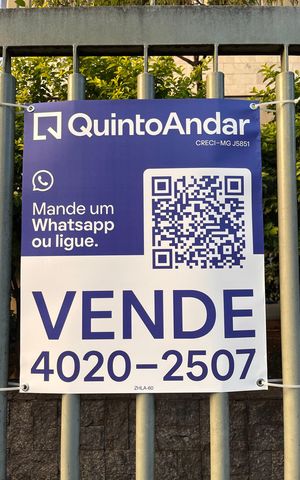 Apartamento à venda com 180m², 3 quartos e 2 vagas Apartamento à venda com 180m², 3 quartos e 2 vagasPLAQUINHA