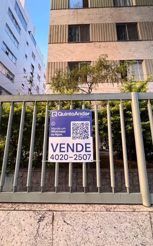 Apartamento à venda com 180m², 3 quartos e 2 vagas Apartamento à venda com 180m², 3 quartos e 2 vagasPLAQUNHA INSTALADA EM 5/5/26