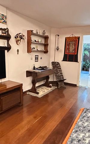 Casa à venda com 118m², 3 quartos e 1 vaga