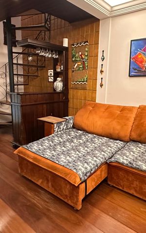 Casa à venda com 118m², 3 quartos e 1 vaga