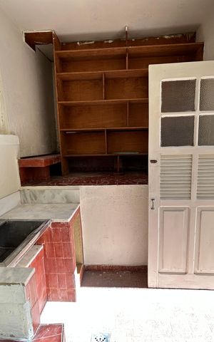 Casa à venda com 220m², 4 quartos e sem vagaÁrea de Serviço
