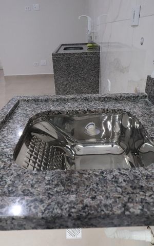 Casa à venda com 250m², 2 quartos e 1 vagaCozinha e Área de Serviço