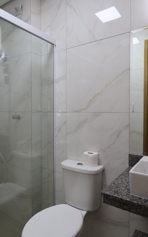 Casa à venda com 250m², 2 quartos e 1 vagaBanheiro