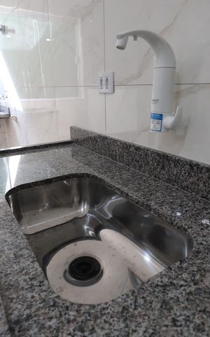 Casa à venda com 250m², 2 quartos e 1 vagaCozinha e Área de Serviço