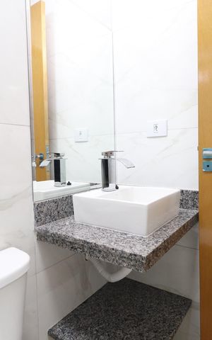 Casa à venda com 250m², 2 quartos e 1 vagaBanheiro