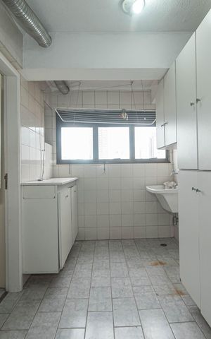Apartamento à venda com 104m², 3 quartos e 2 vagas Apartamento à venda com 104m², 3 quartos e 2 vagasLavanderia