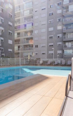 Apartamento à venda com 61m², 2 quartos e 1 vagaÁrea comum - Piscina