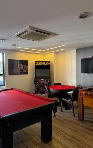 Studio para alugar com 37m², 1 quarto e 1 vaga Studio para alugar com 37m², 1 quarto e 1 vagaSalão de jogos