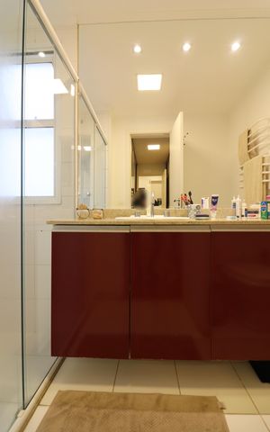 Apartamento à venda com 123m², 3 quartos e 2 vagasQuarto 1 - Suíte Banheiro 