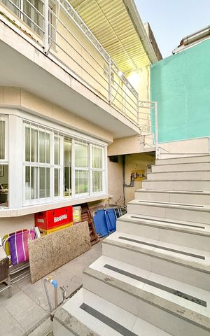 Studio para alugar com 25m², 1 quarto e 2 vagasEscada