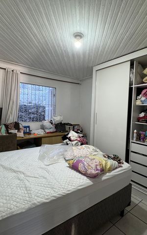 Casa à venda com 380m², 2 quartos e 2 vagas Casa à venda com 380m², 2 quartos e 2 vagasQuarto 1