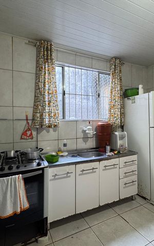 Casa à venda com 380m², 2 quartos e 2 vagas Casa à venda com 380m², 2 quartos e 2 vagasCozinha