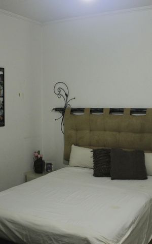 Casa à venda com 242m², 4 quartos e 4 vagasQuarto 1