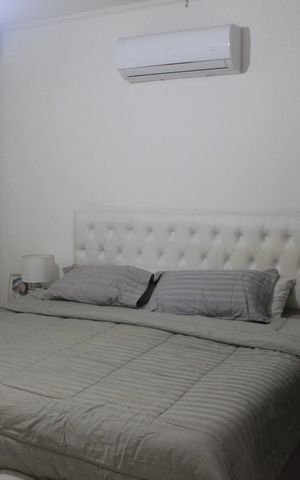 Casa à venda com 242m², 4 quartos e 4 vagasSuíte 2