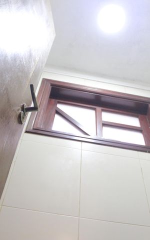 Casa à venda com 242m², 4 quartos e 4 vagasLavabo